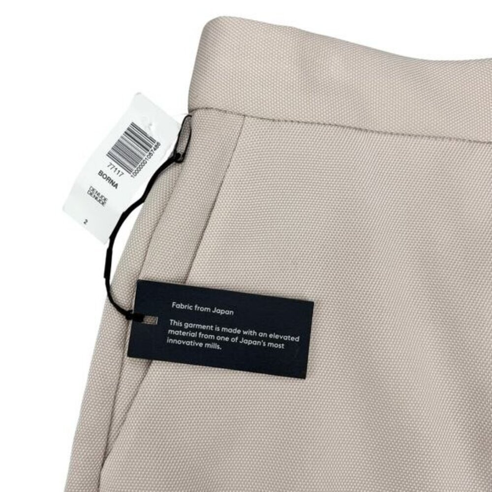 Aritzia Babaton Borna Longline Pleated Shorts In Denude Size 2 - Picture 3 of 6